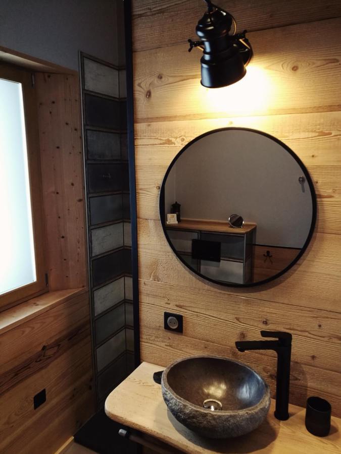 Un R De Memises Bed & Breakfast Thollon-les-Memises Bagian luar foto
